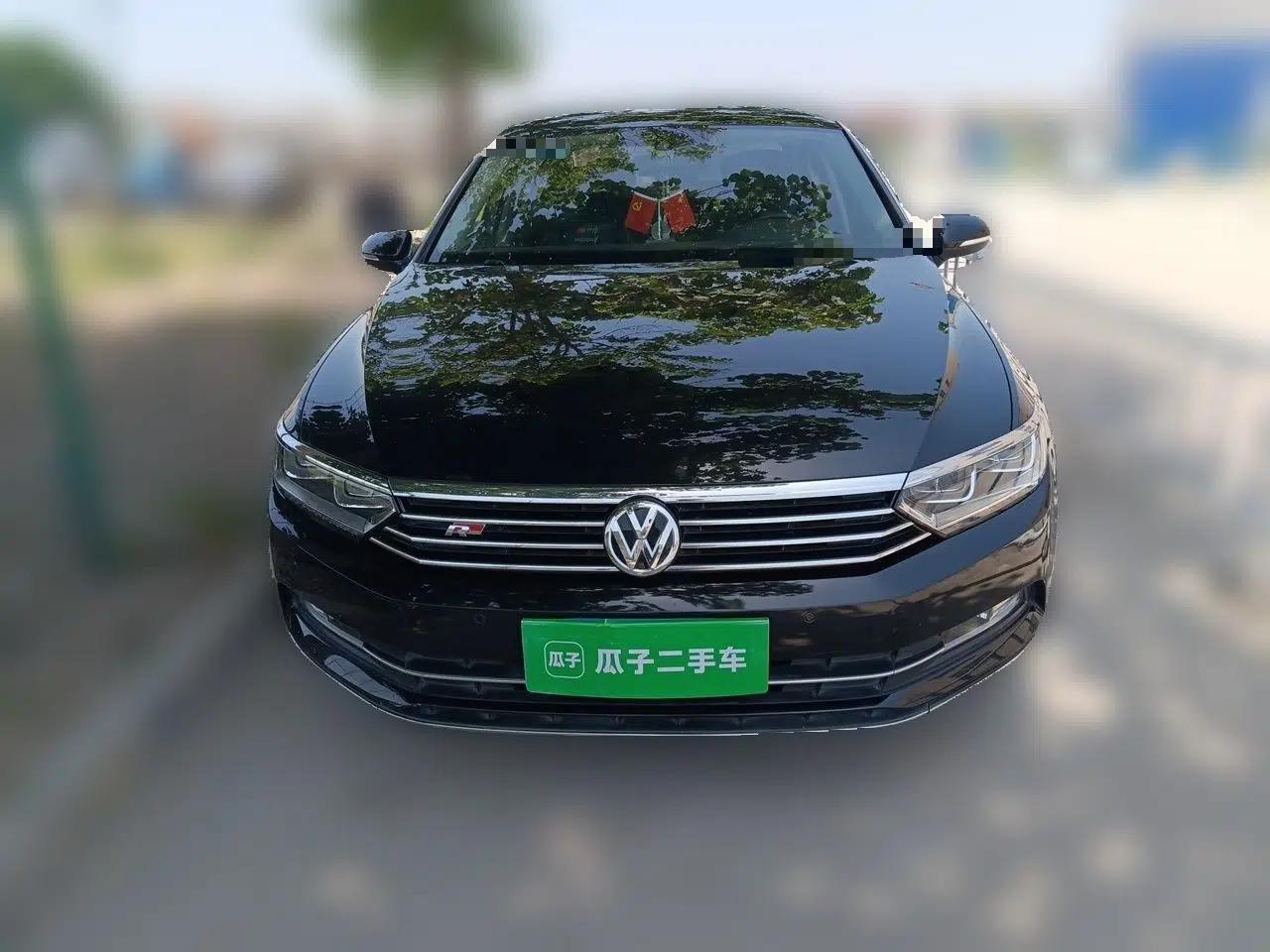 Volkswagen Magotan 2018 Facelift 330TSI DSG Luxury Model — миниатюра 2
