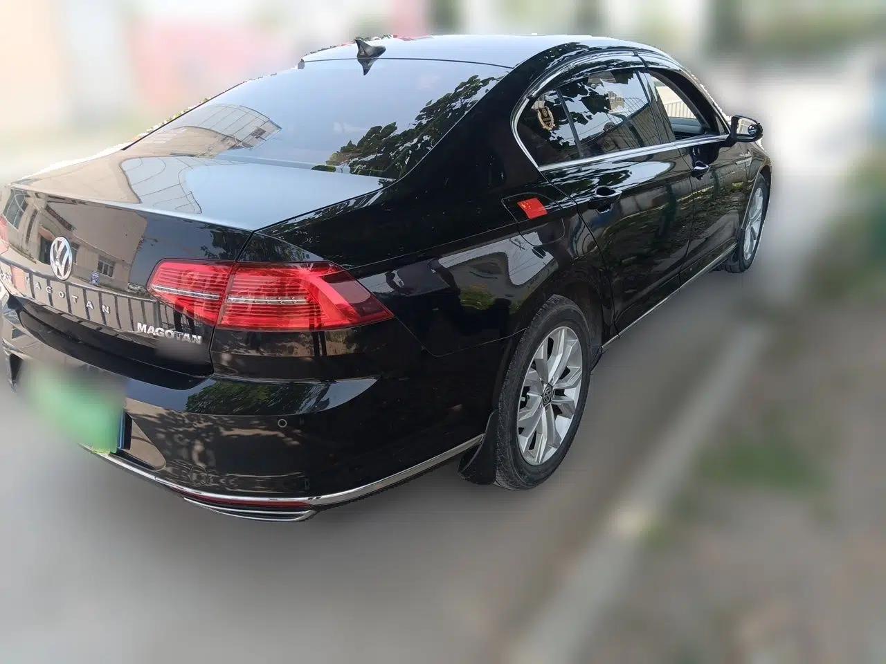 Volkswagen Magotan 2018 Facelift 330TSI DSG Luxury Model — миниатюра 6