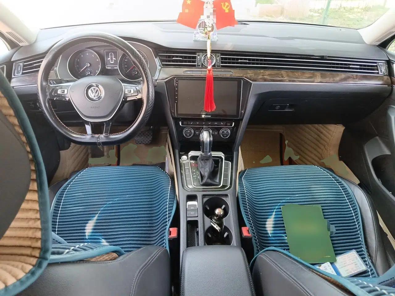 Volkswagen Magotan 2018 Facelift 330TSI DSG Luxury Model — миниатюра 9