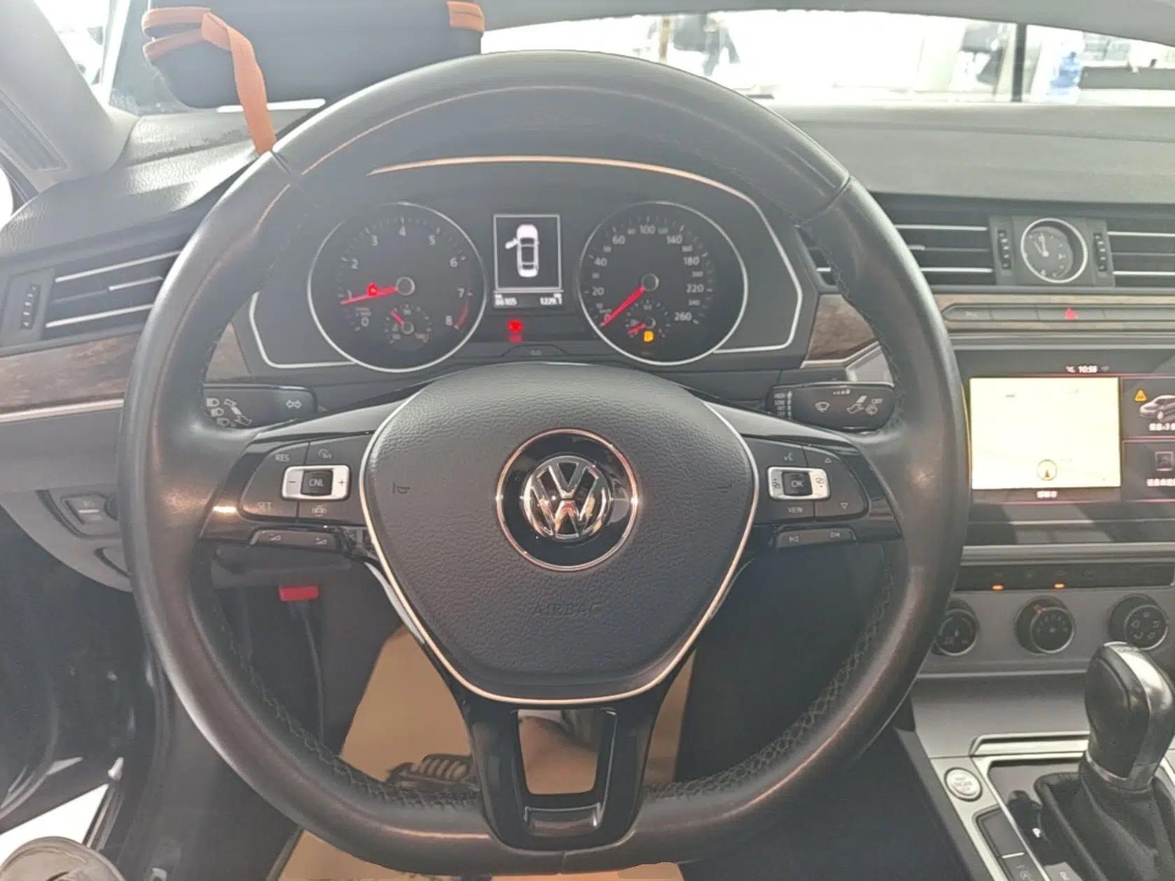 Volkswagen Magotan 2019 280TSI DSG Comfort Model China VI Standard — миниатюра 13