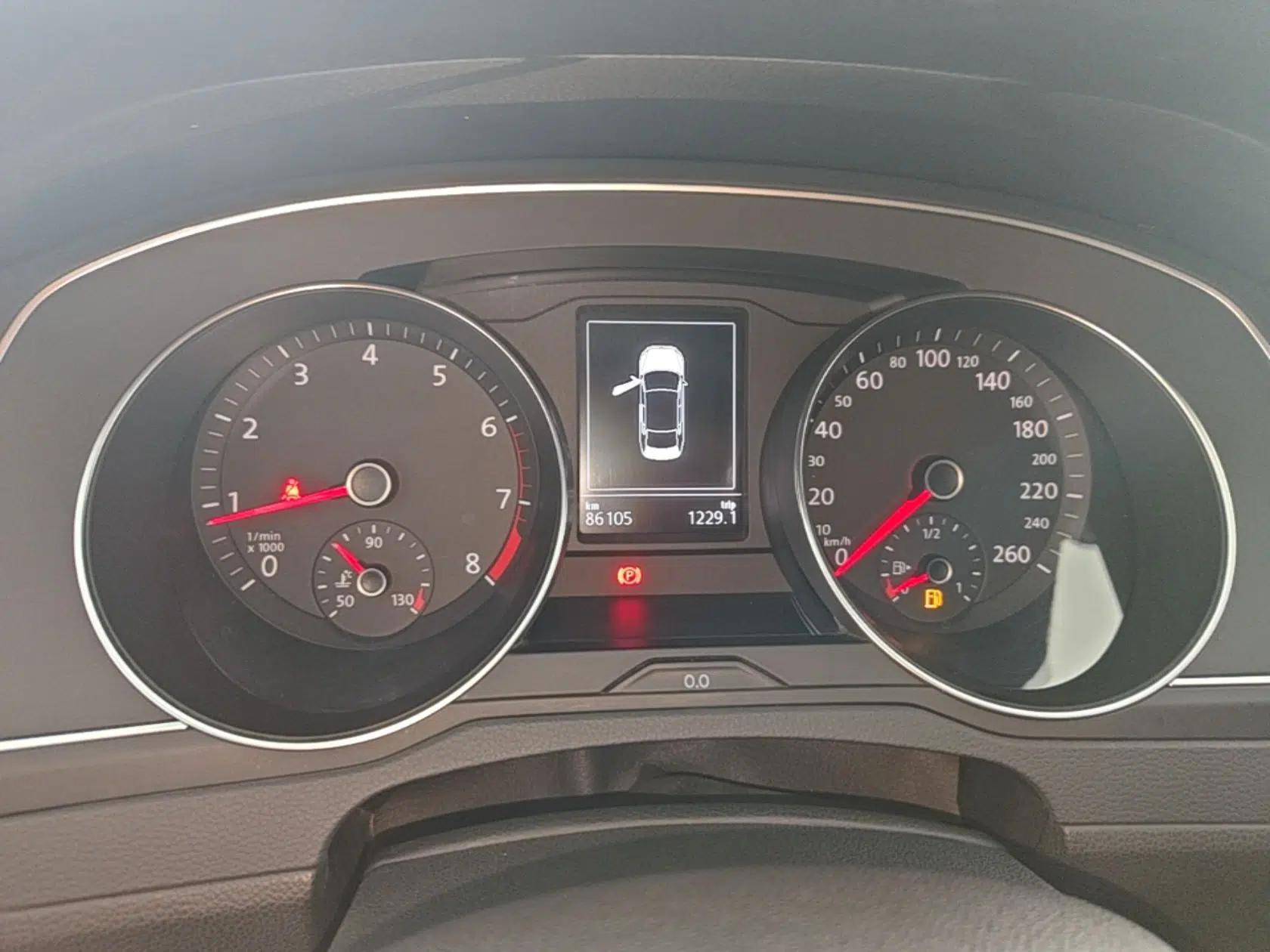 Volkswagen Magotan 2019 280TSI DSG Comfort Model China VI Standard — миниатюра 14