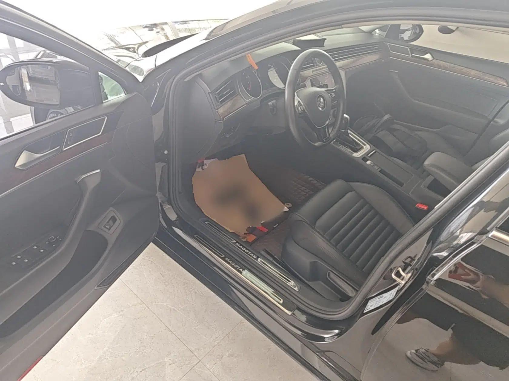 Volkswagen Magotan 2019 280TSI DSG Comfort Model China VI Standard — миниатюра 18