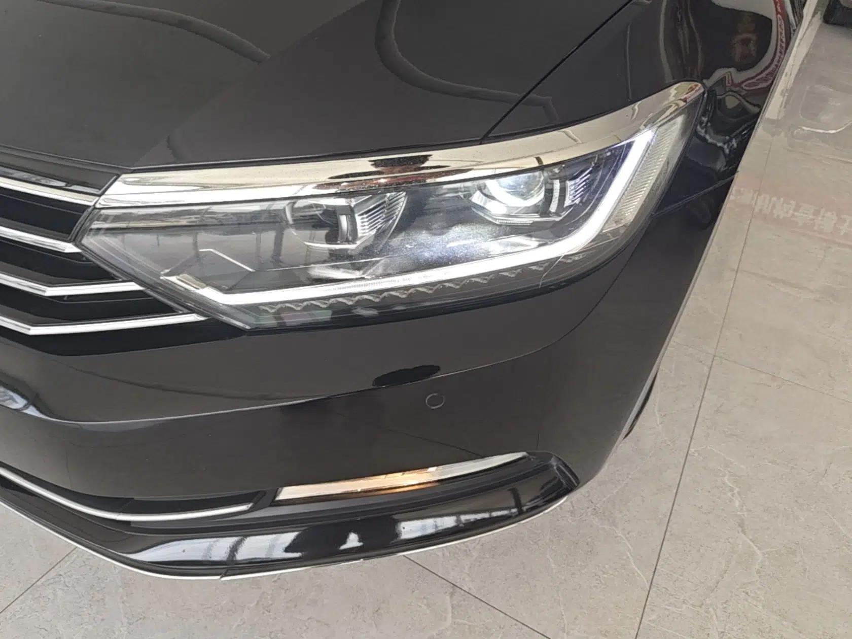 Volkswagen Magotan 2019 280TSI DSG Comfort Model China VI Standard — миниатюра 8