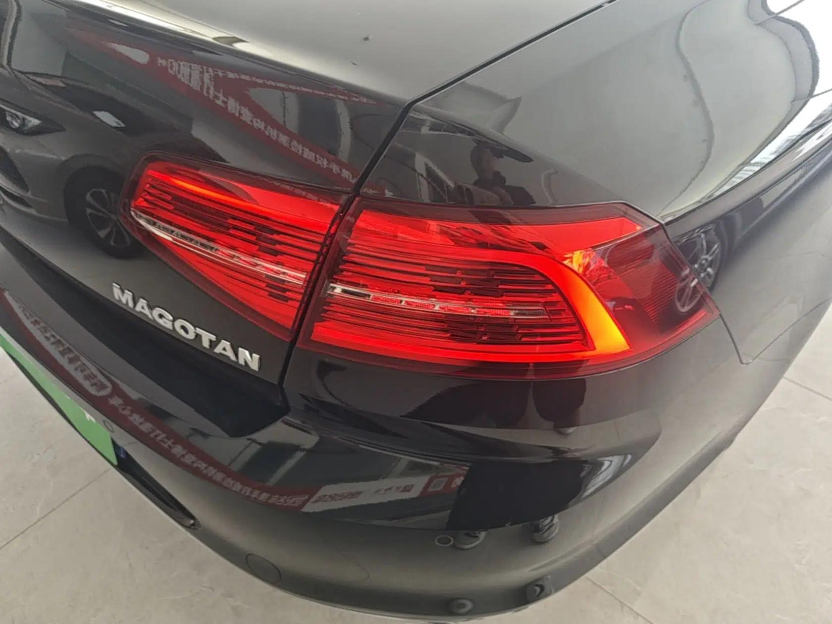 Volkswagen Magotan 2019 280TSI DSG Comfort Model China VI Standard — миниатюра 9