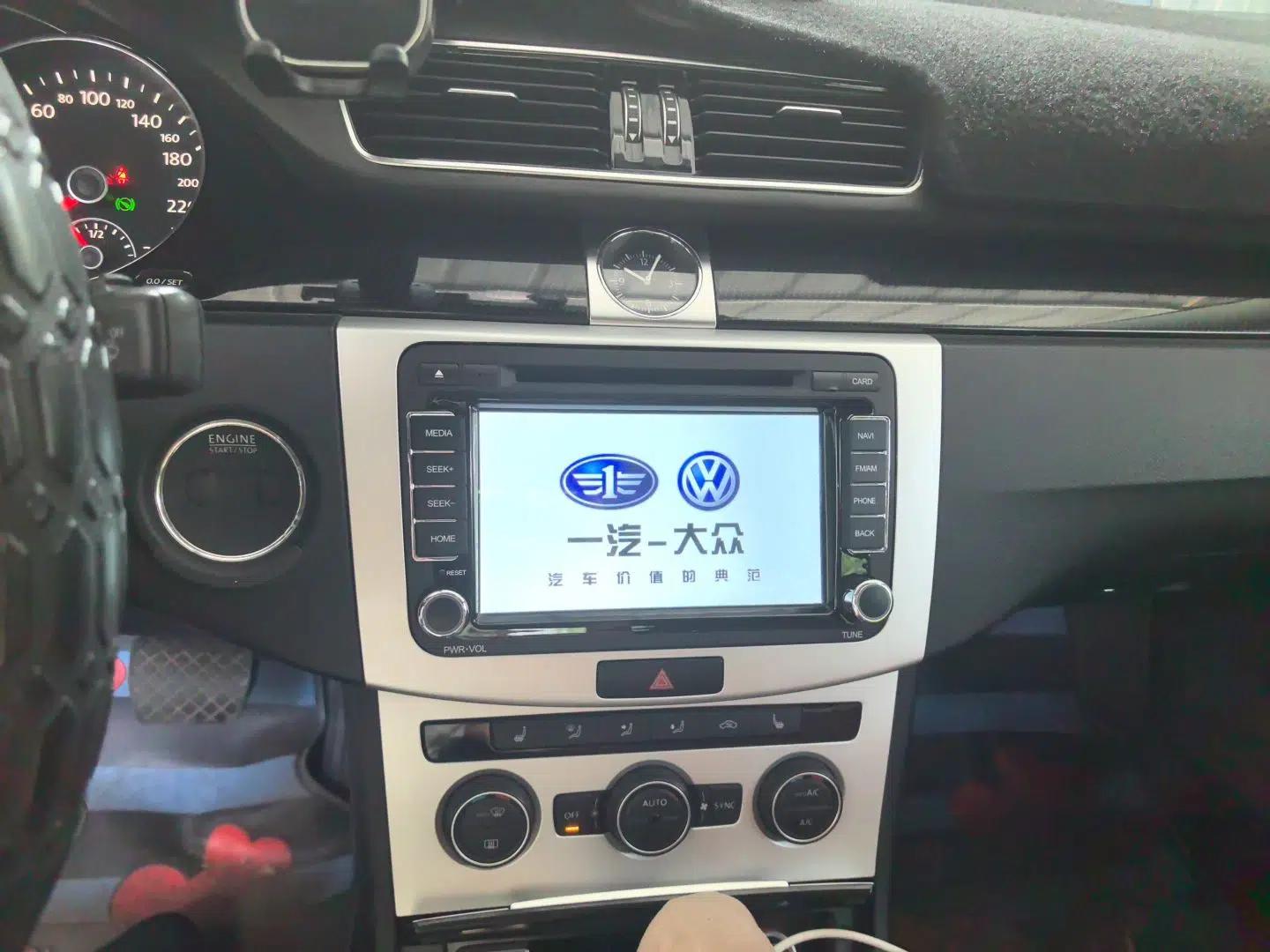 Volkswagen Magotan 2015 Facelift 1.8TSI Luxury Model — миниатюра 13