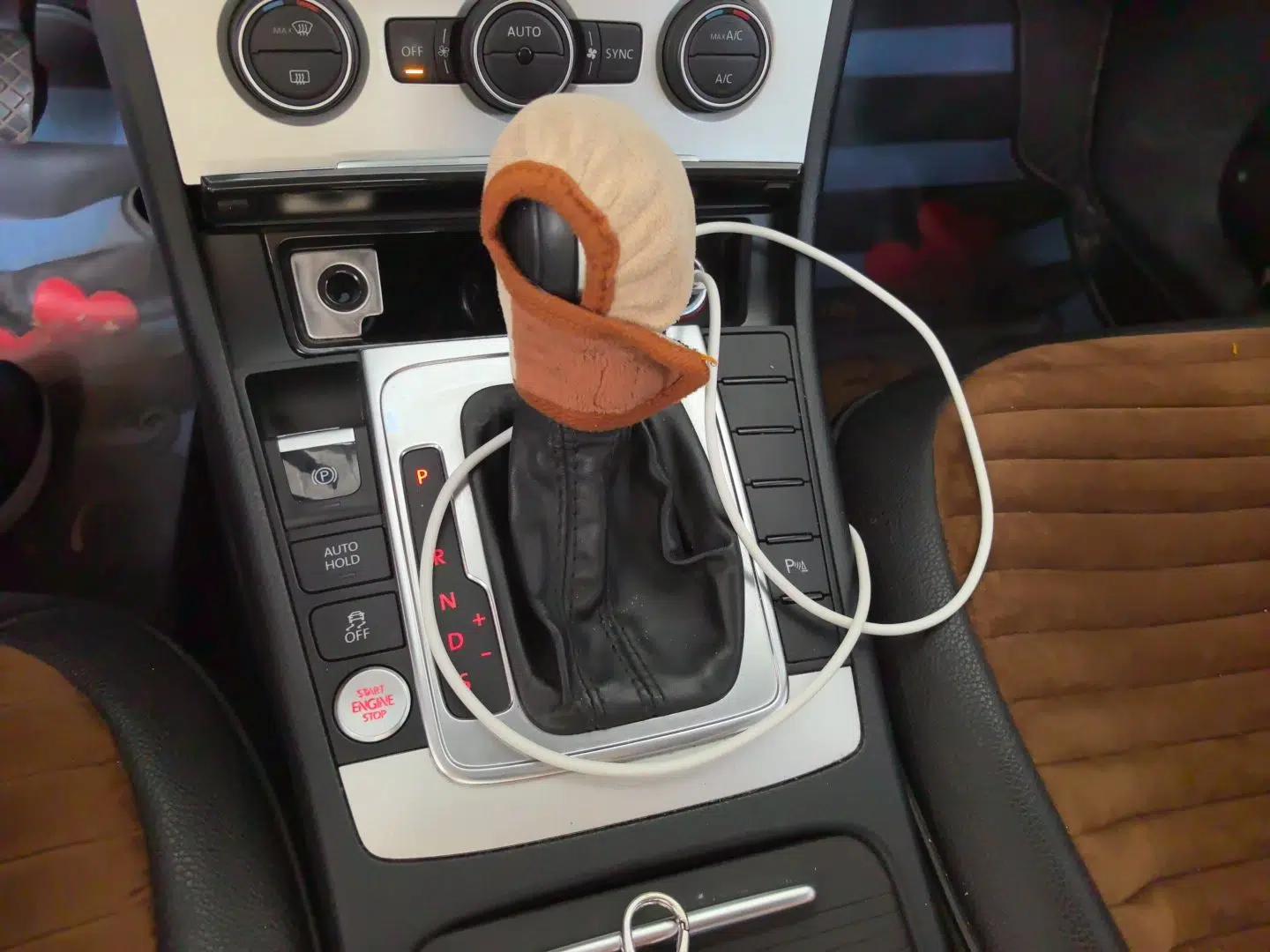 Volkswagen Magotan 2015 Facelift 1.8TSI Luxury Model — миниатюра 14