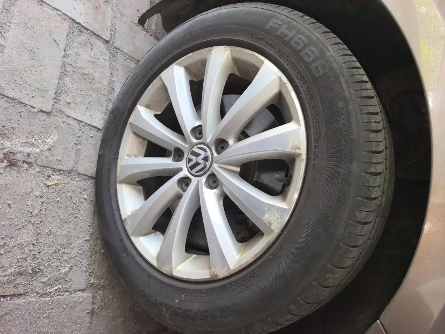 Volkswagen Magotan 2015 Facelift 1.8TSI Luxury Model — миниатюра 8