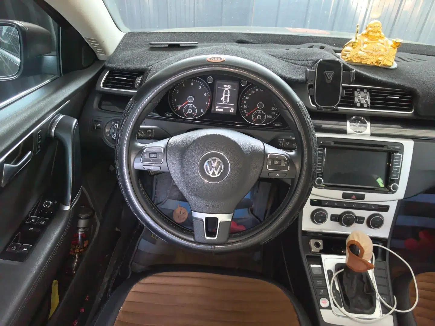 Volkswagen Magotan 2015 Facelift 1.8TSI Luxury Model — миниатюра 10
