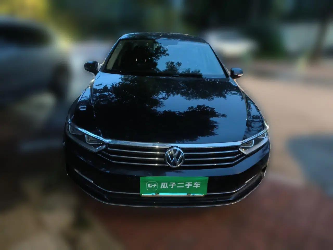 Volkswagen Magotan 2018 Facelift 330TSI DSG Luxury Model — миниатюра 2