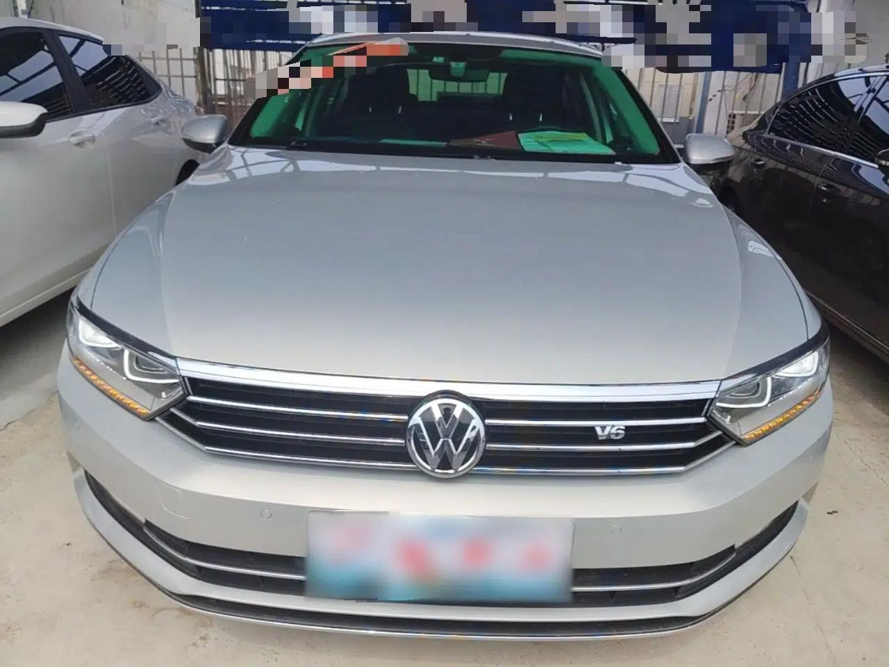 Volkswagen Magotan 2019 330TSI DSG Luxury Model China V Standard — миниатюра 2