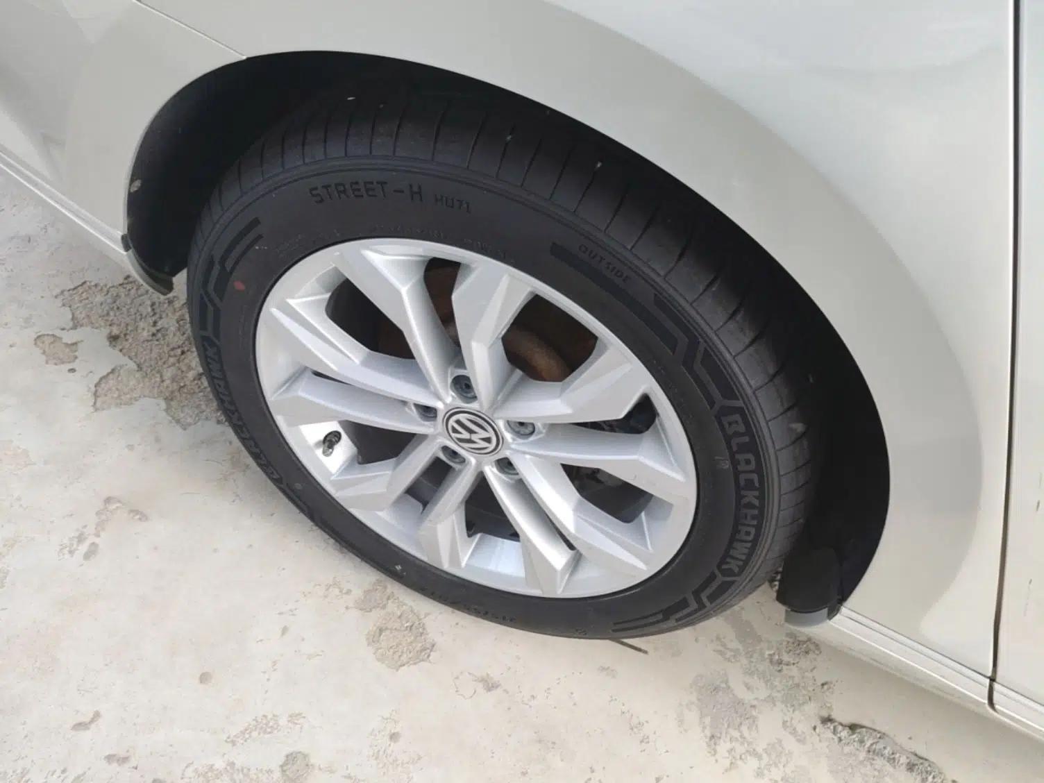 Volkswagen Magotan 2019 330TSI DSG Luxury Model China V Standard — миниатюра 11