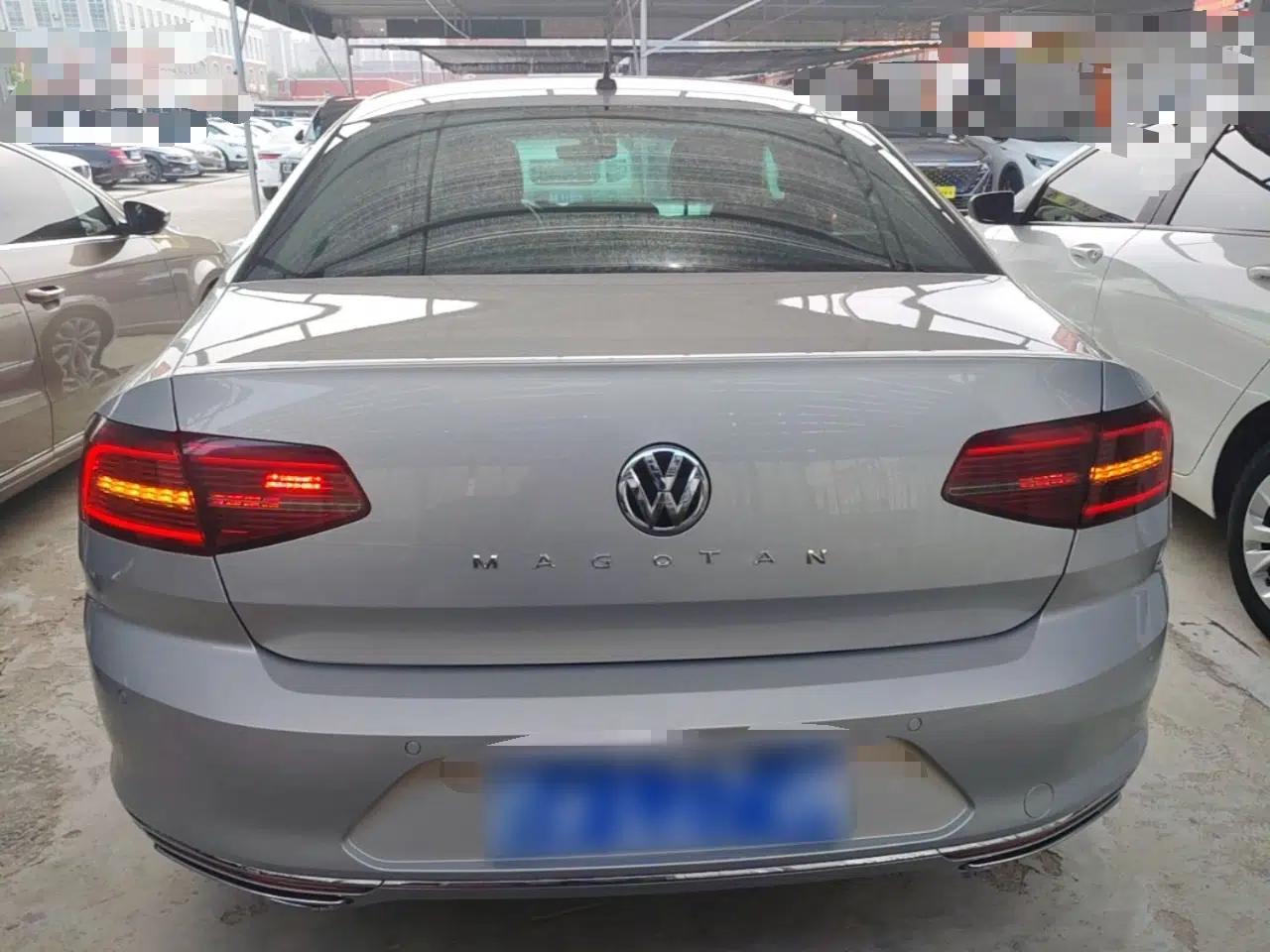 Volkswagen Magotan 2019 330TSI DSG Luxury Model China V Standard — миниатюра 5