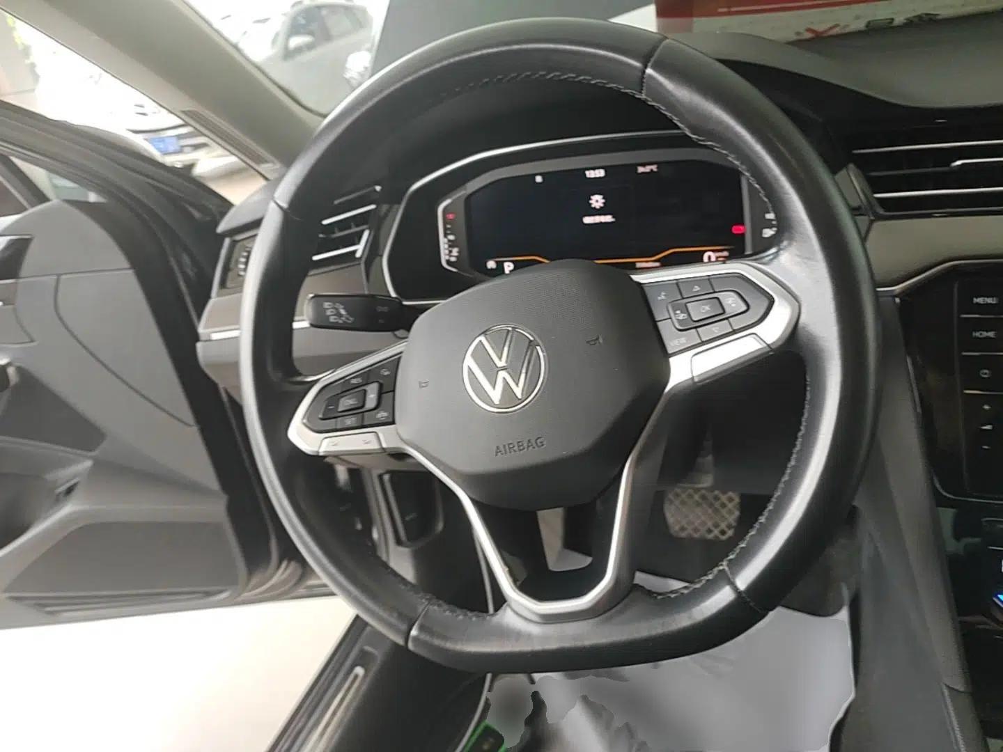 Volkswagen Magotan 2020 330TSI DSG Luxury Edition — миниатюра 13