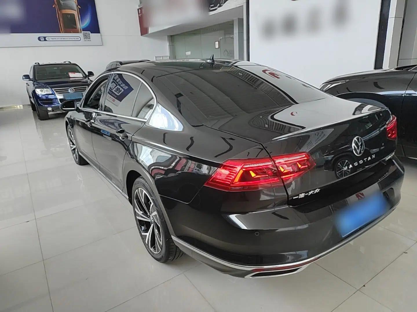 Volkswagen Magotan 2020 330TSI DSG Luxury Edition — миниатюра 4