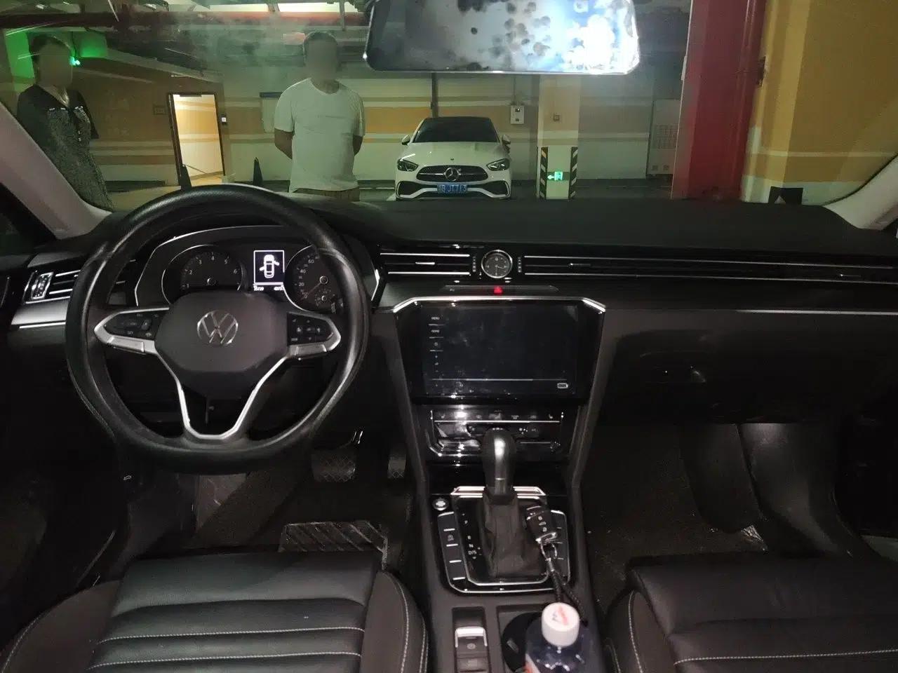 Volkswagen Magotan 2021 330TSI DSG 30th Anniversary Edition — миниатюра 9