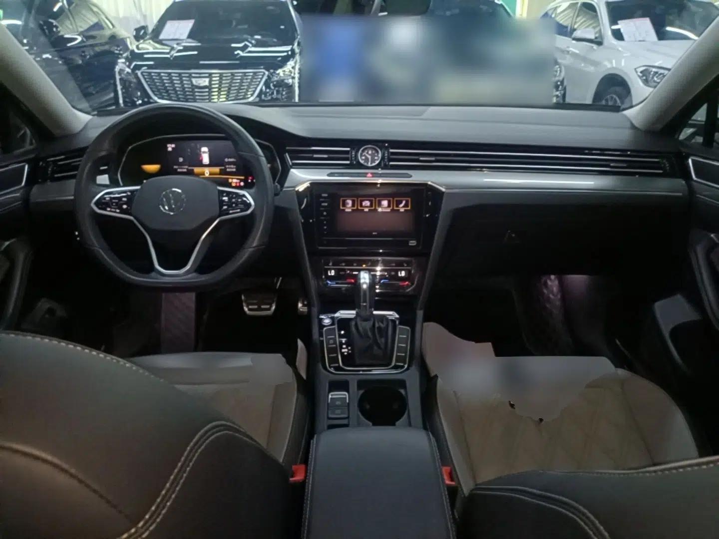 Volkswagen Magotan 2023 2 Million Units Limited Edition 330TSI DSG Leading Version — миниатюра 12