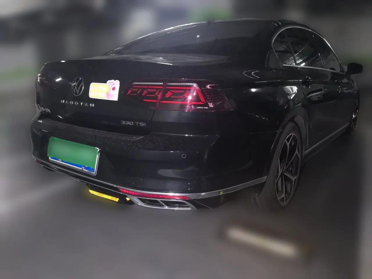 Volkswagen Magotan 2023 2 Million Units Commemorative Edition 330TSI DSG Luxury Version — миниатюра 6