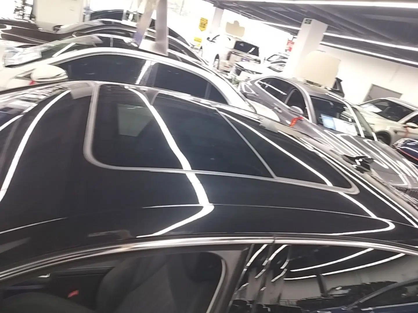 Volkswagen Magotan 2024 300TSI DSG Prestige Edition—A Real Eye-Catcher — миниатюра 7