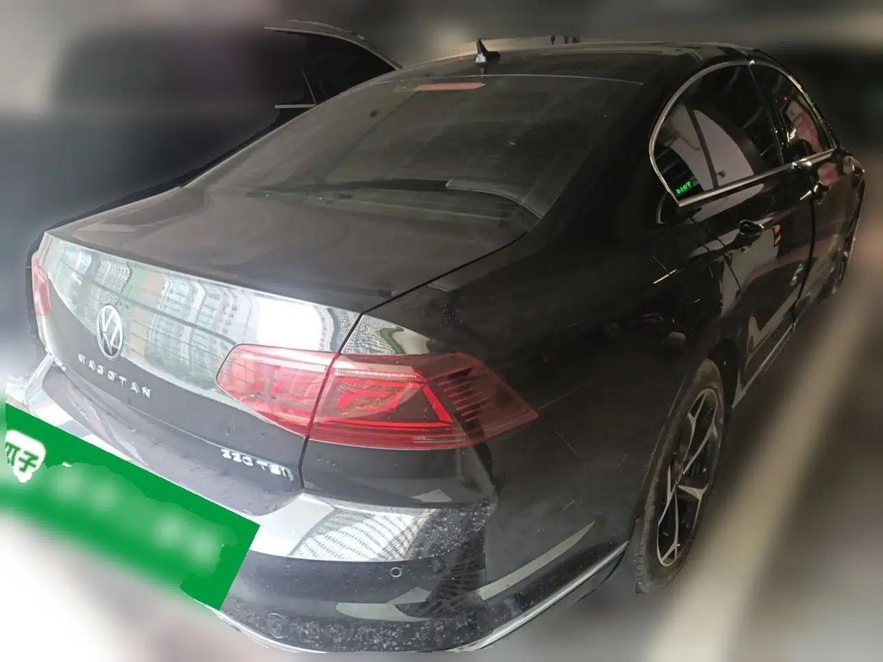 Volkswagen Magotan 2023 2 Million Units Limited Edition 330TSI DSG Leading Version — миниатюра 6