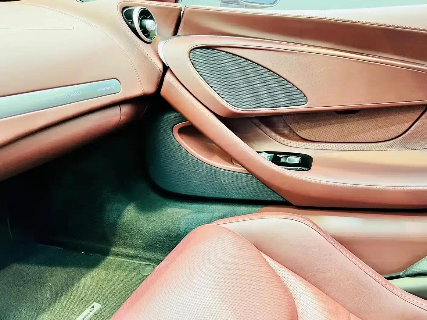 McLaren GT 2019 4.0T Standard Edition — миниатюра 6