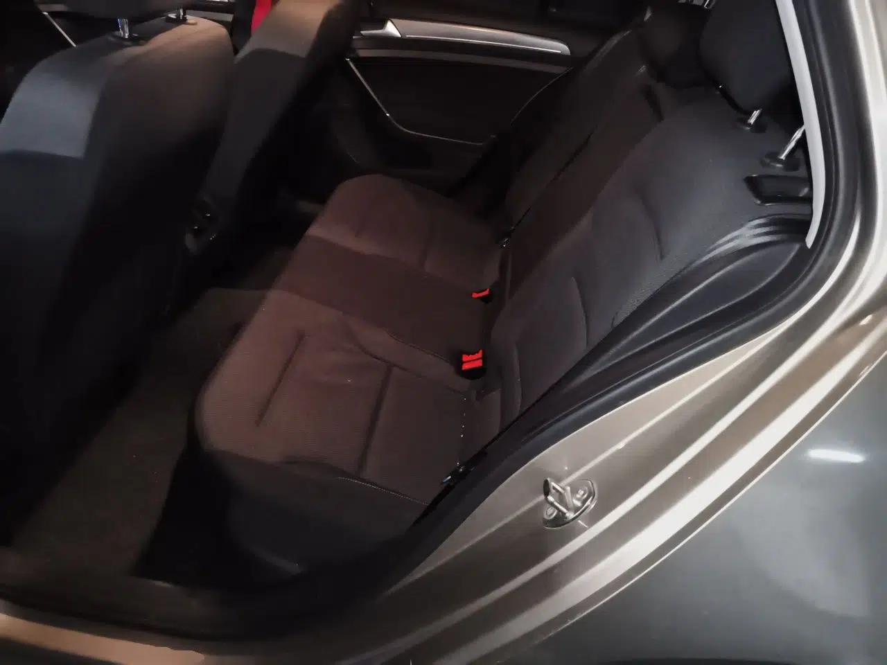 Volkswagen Golf 2014 1.4TSI Automatic Comfort Model — миниатюра 17