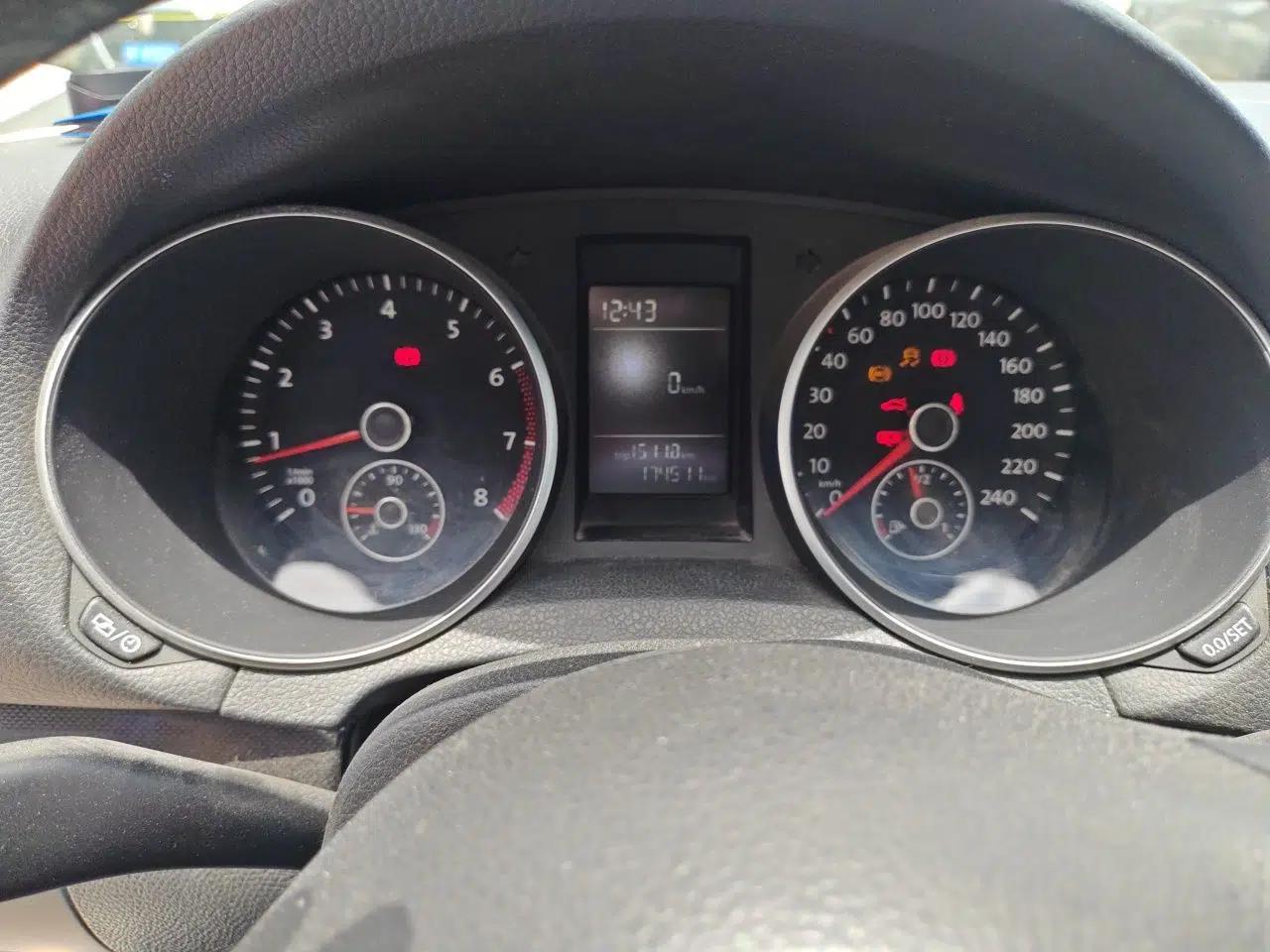 Volkswagen Golf 2012 1.4 TSI Manual Comfort Edition — миниатюра 11