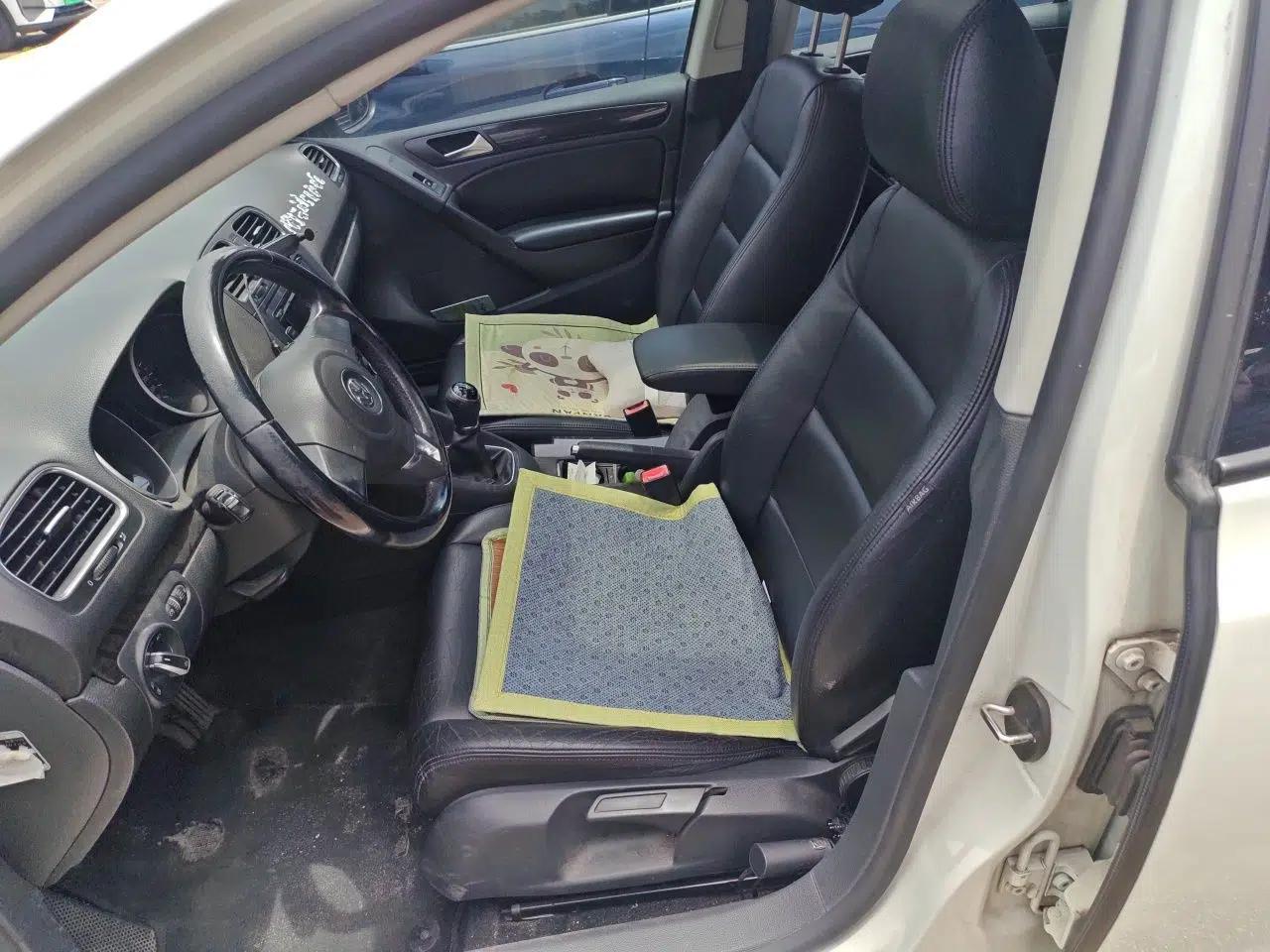Volkswagen Golf 2012 1.4 TSI Manual Comfort Edition — миниатюра 15