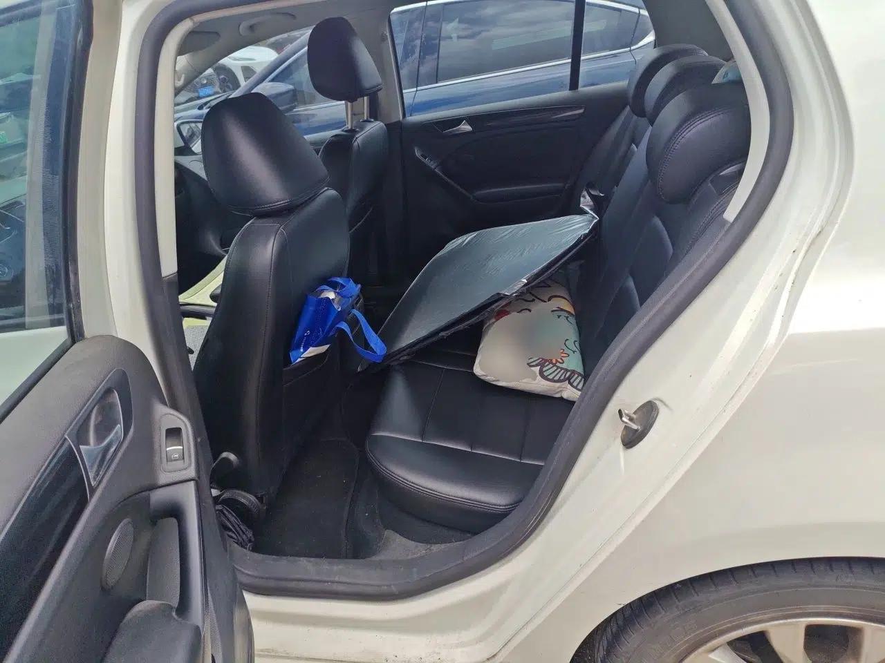 Volkswagen Golf 2012 1.4 TSI Manual Comfort Edition — миниатюра 17