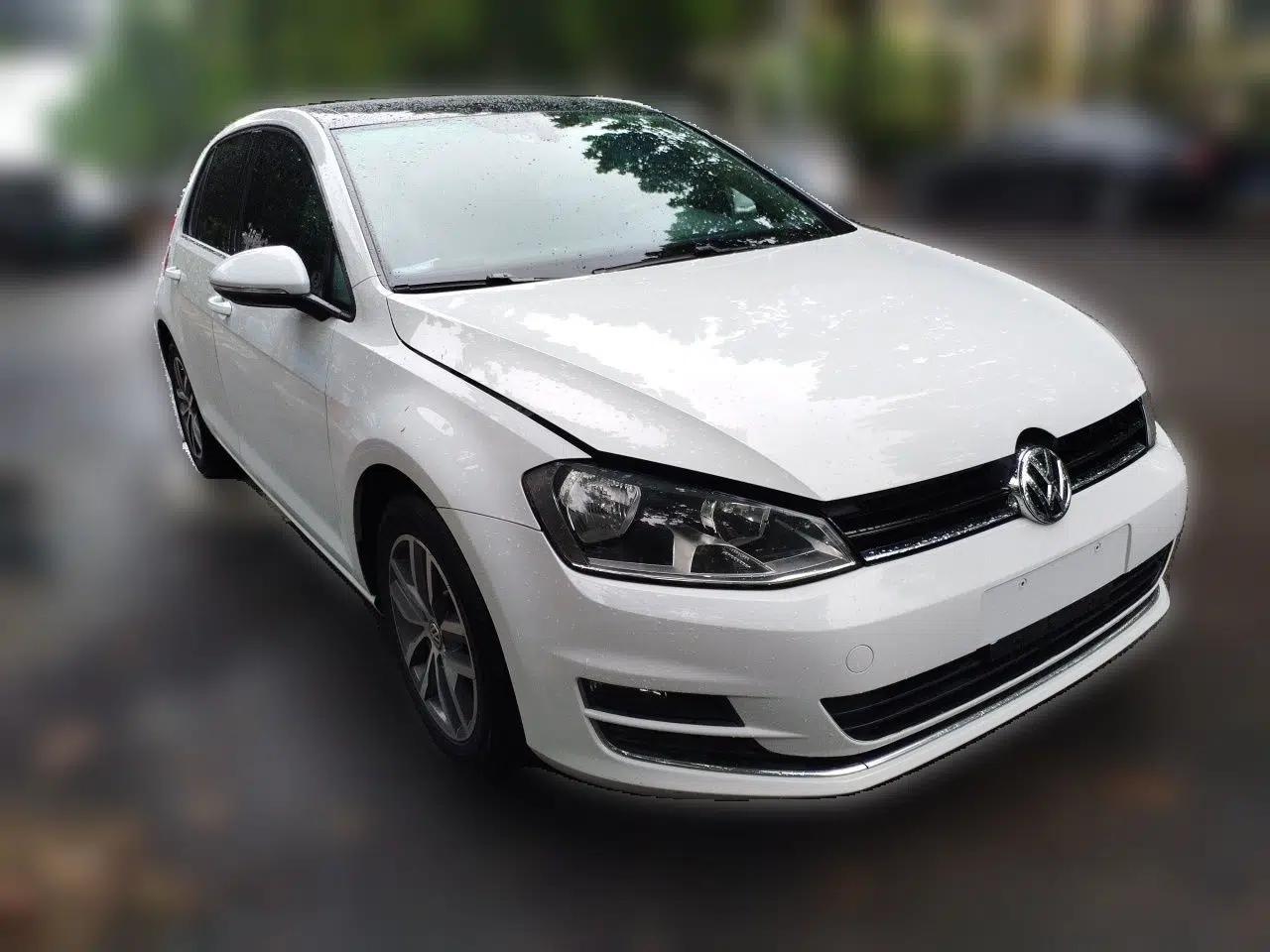 Volkswagen Golf 2016 230TSI Automatic Luxury Version — миниатюра 3