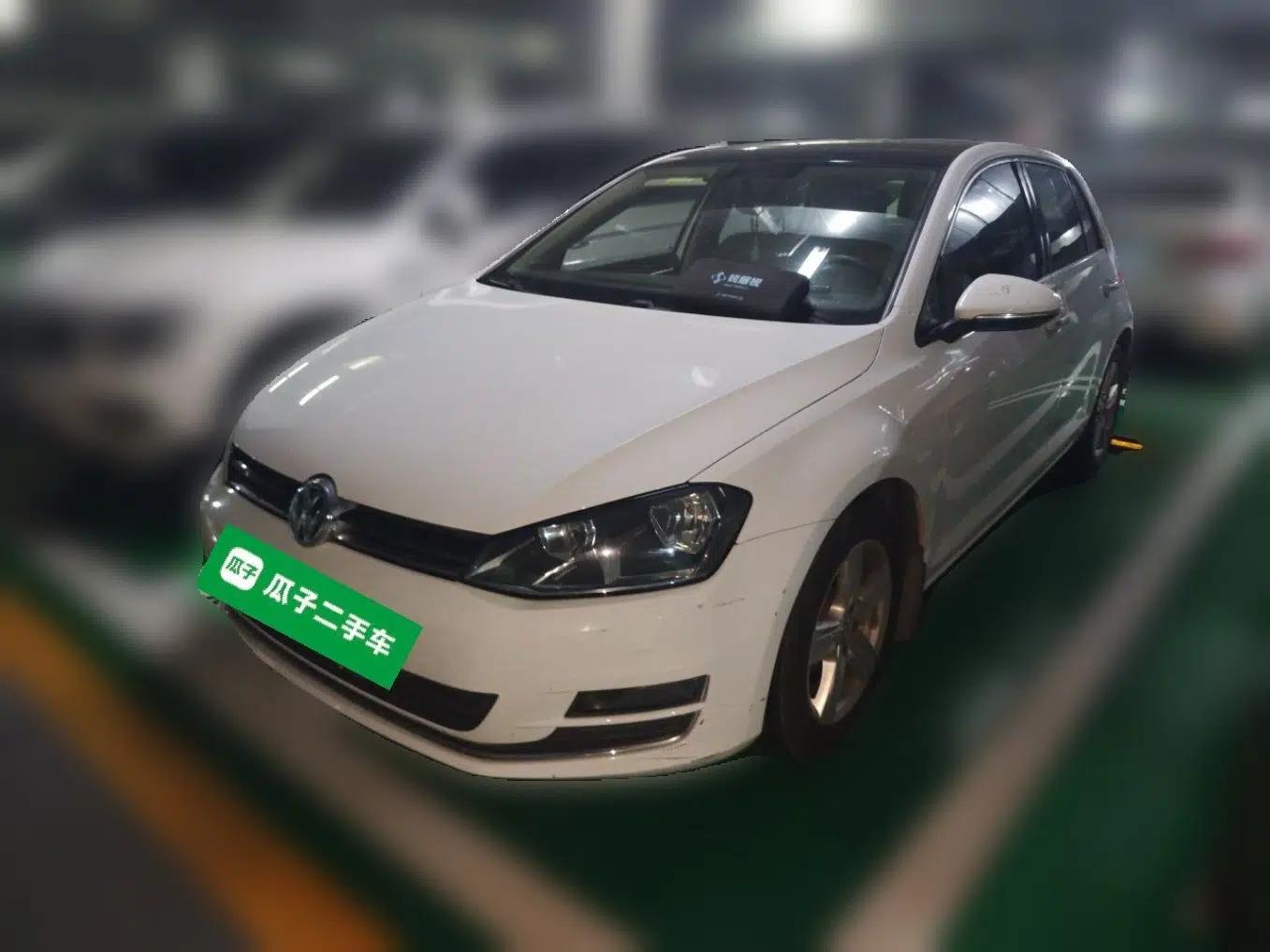 Volkswagen Golf 2015 1.6L Automatic Fashion Model — миниатюра 1