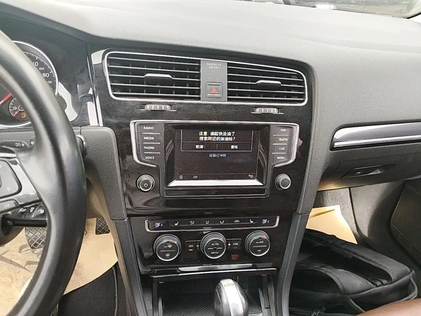 Volkswagen Golf 2014 1.4TSI Luxury Travel Edition — миниатюра 20