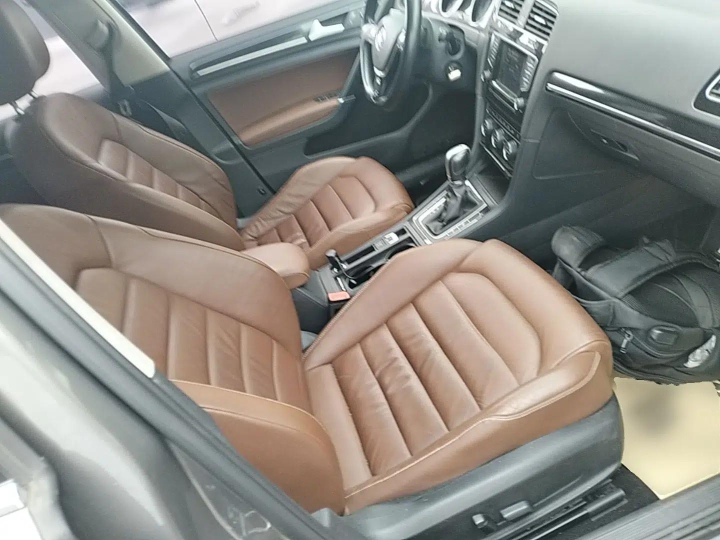 Volkswagen Golf 2014 1.4TSI Luxury Travel Edition — миниатюра 24