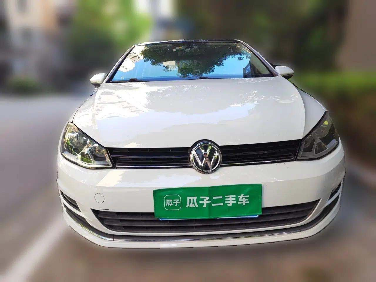 Volkswagen Golf 2015 1.4TSI Automatic Luxury Model — миниатюра 2
