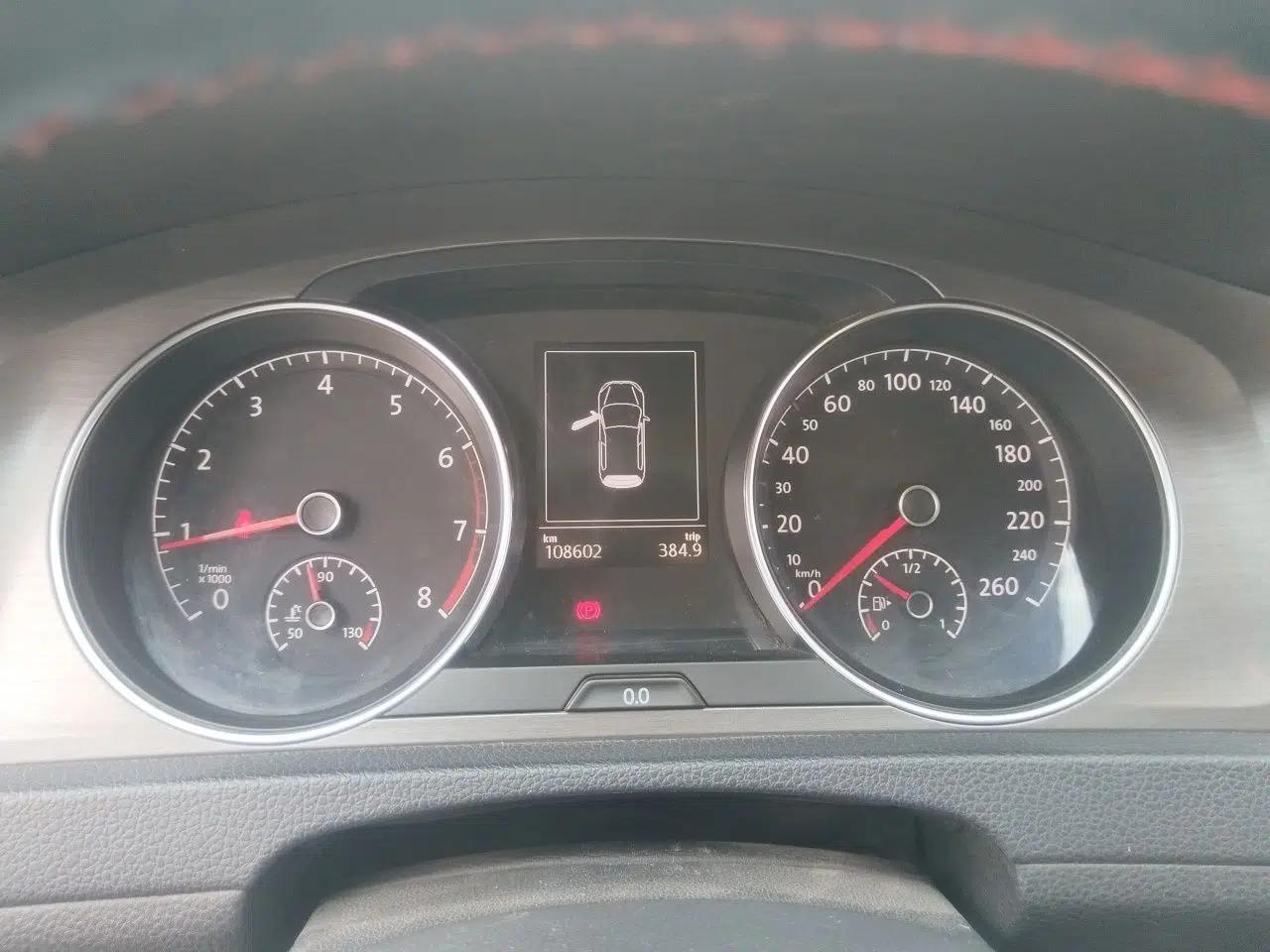 Volkswagen Golf 2015 1.4TSI Automatic Comfort Model — миниатюра 11