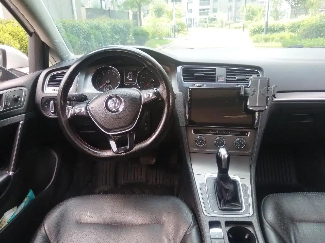 Volkswagen Golf 2015 1.4TSI Automatic Comfort Model — миниатюра 10