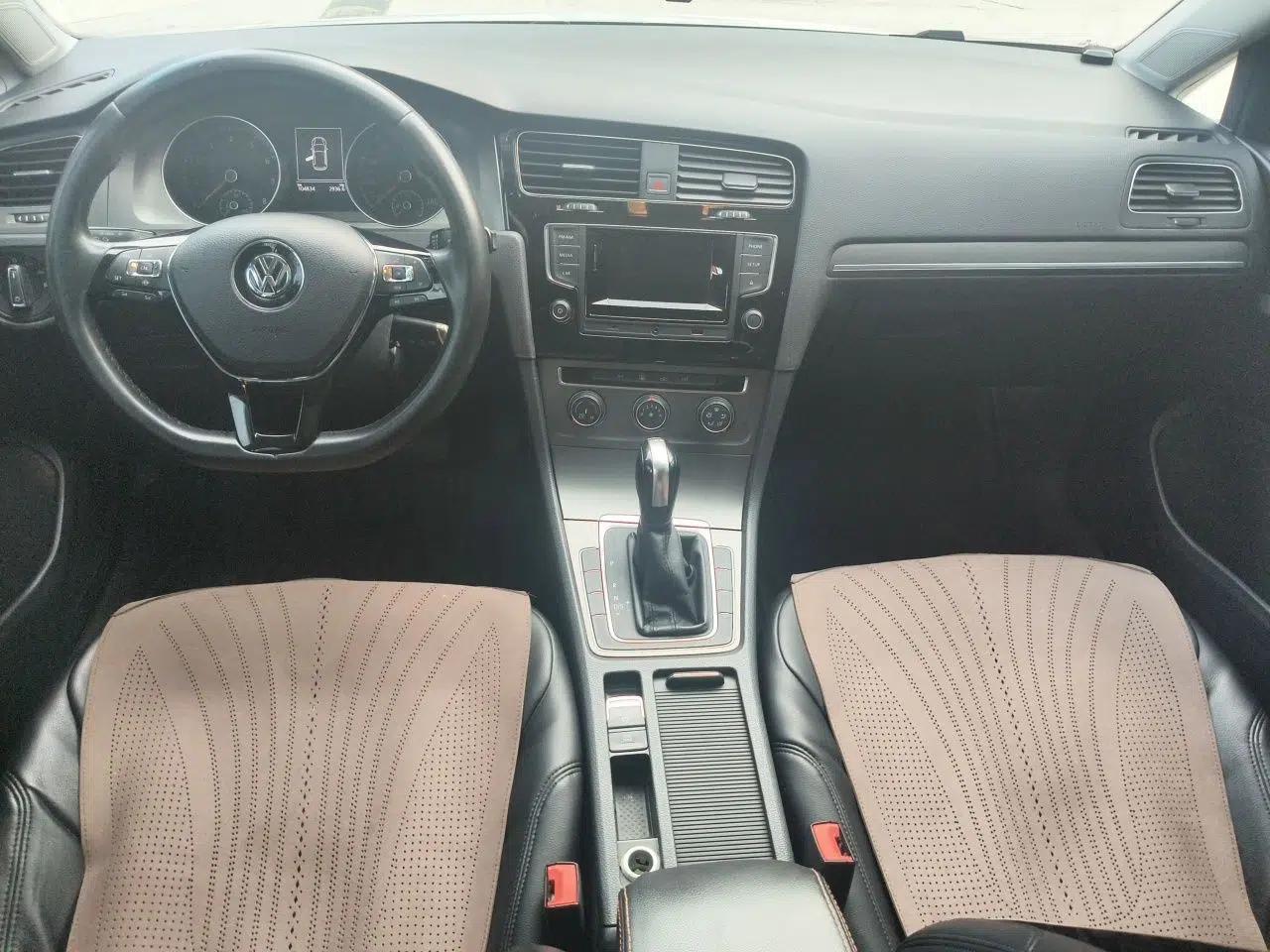 Volkswagen Golf 2016 230TSI Automatic Comfort Version — миниатюра 9