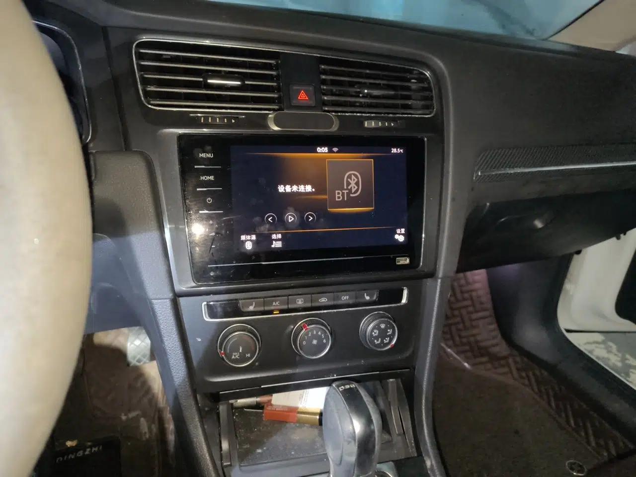 Volkswagen Golf 2020 Zhiai Edition 280TSI DSG Luxury Model — миниатюра 13