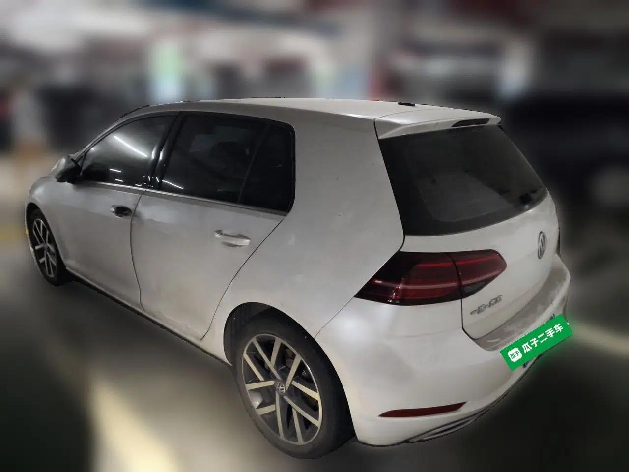 Volkswagen Golf 2020 Zhiai Edition 280TSI DSG Luxury Model — миниатюра 4