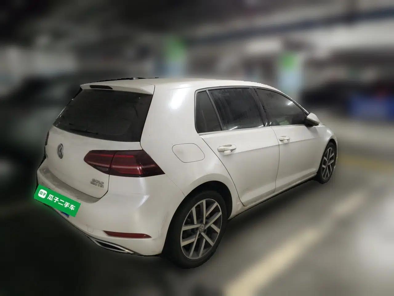 Volkswagen Golf 2020 Zhiai Edition 280TSI DSG Luxury Model — миниатюра 6