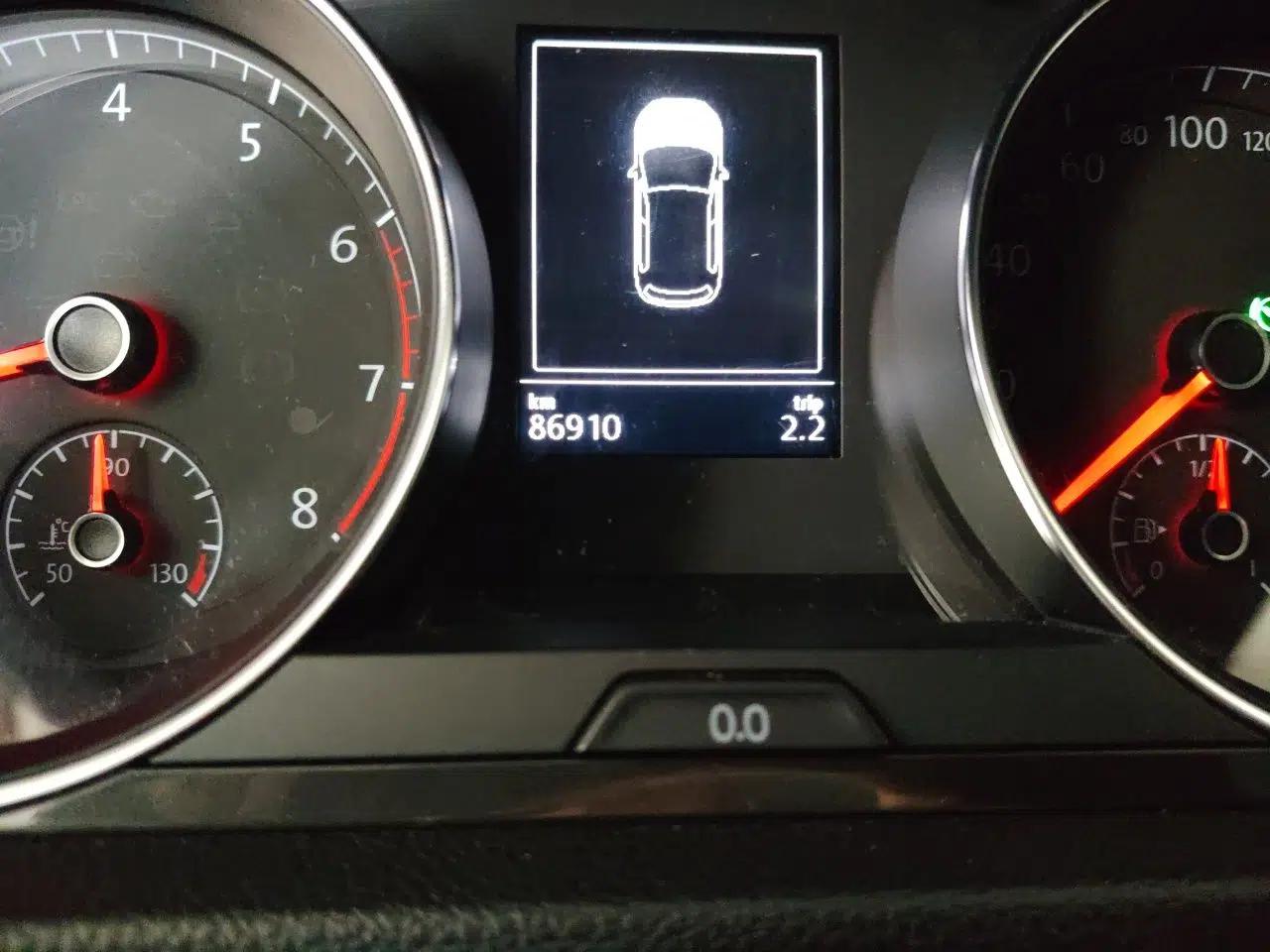 Volkswagen Golf 2018 230TSI Automatic Comfort Model — миниатюра 12