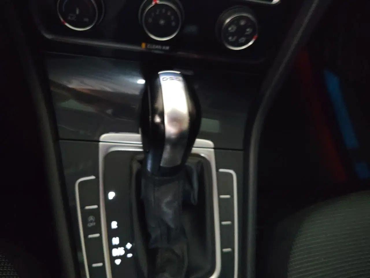 Volkswagen Golf 2018 230TSI Automatic Comfort Model — миниатюра 14