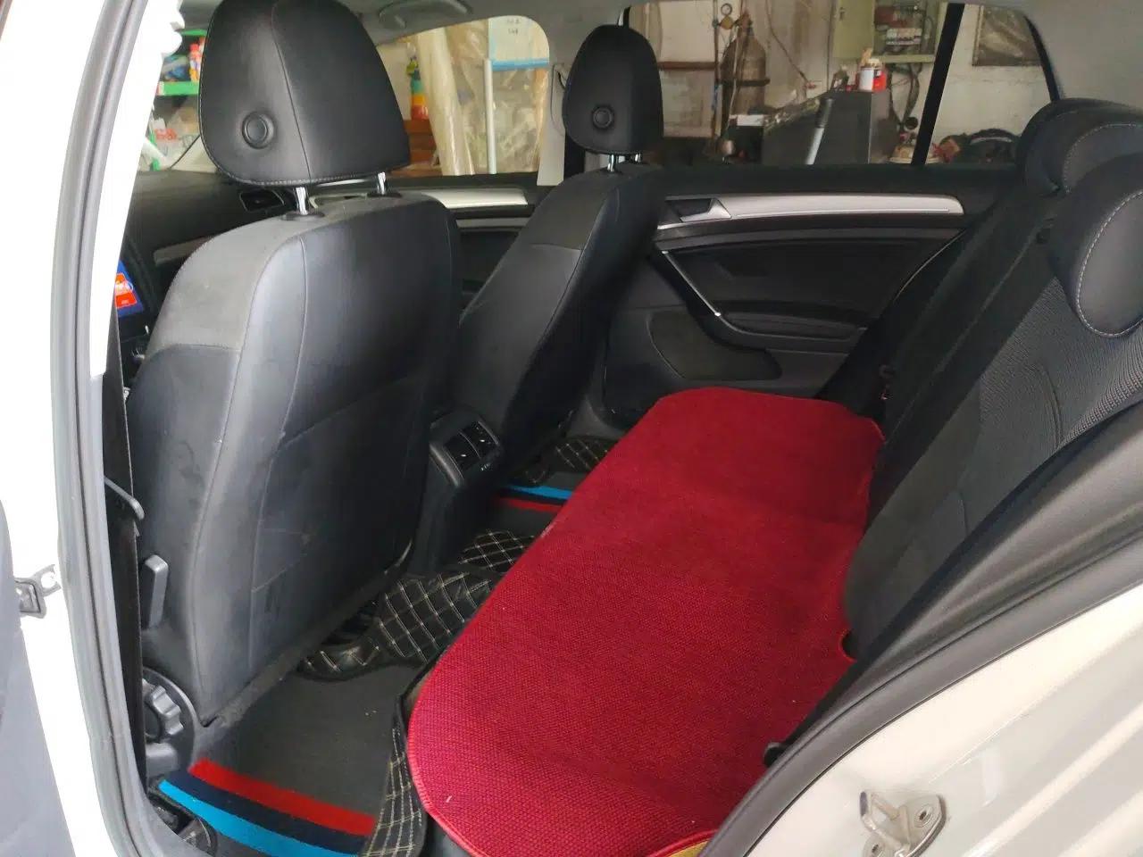 Volkswagen Golf 2018 230TSI Automatic Comfort Model — миниатюра 17