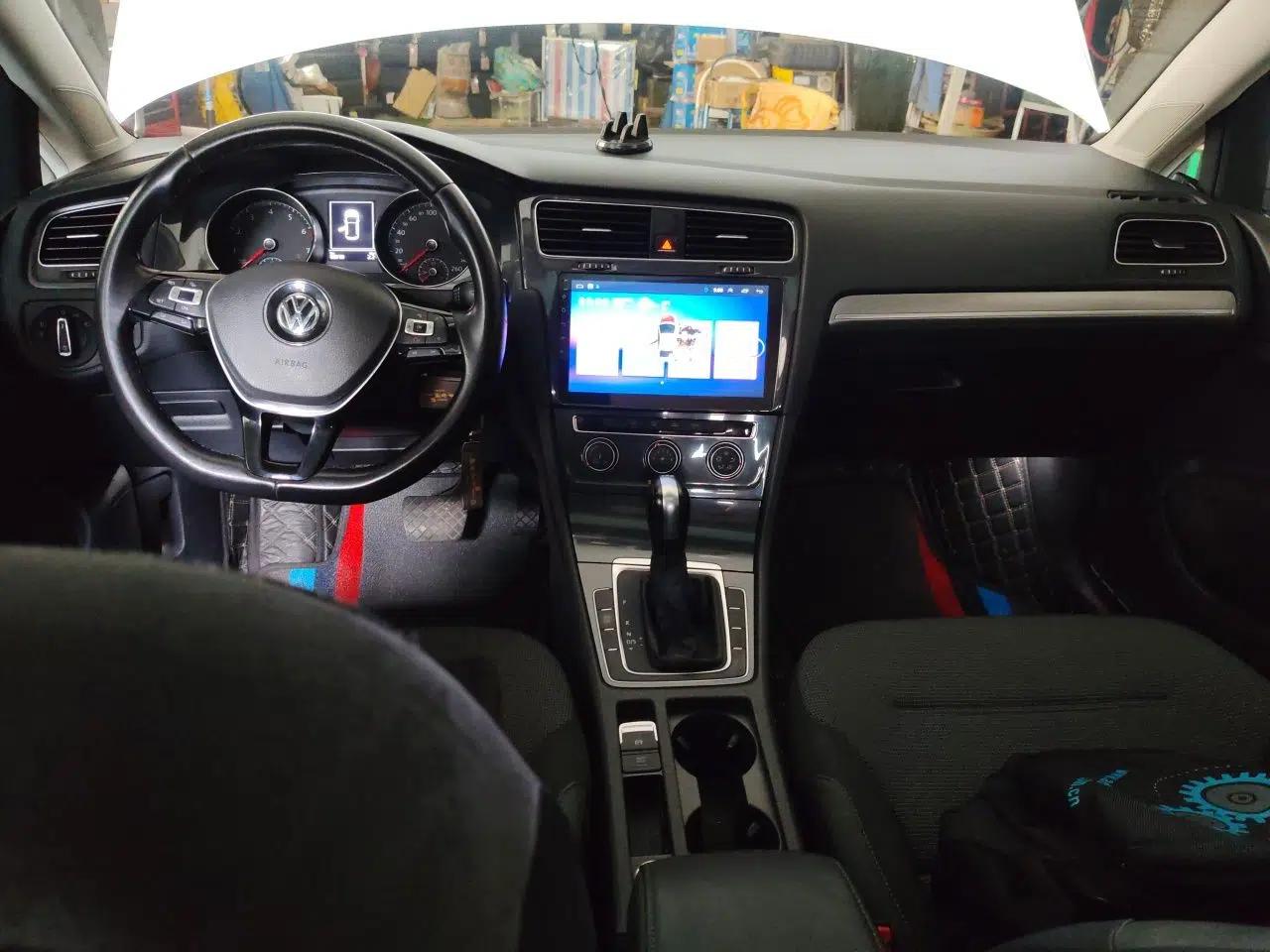 Volkswagen Golf 2018 230TSI Automatic Comfort Model — миниатюра 9