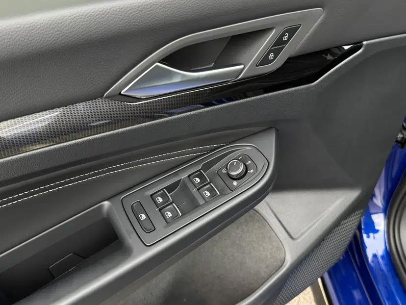 Volkswagen Golf 2021 280TSI DSG R-Line — миниатюра 12