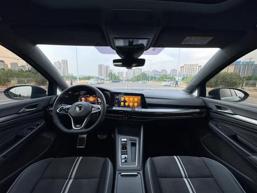 Volkswagen Golf 2021 280TSI DSG R-Line — миниатюра 15