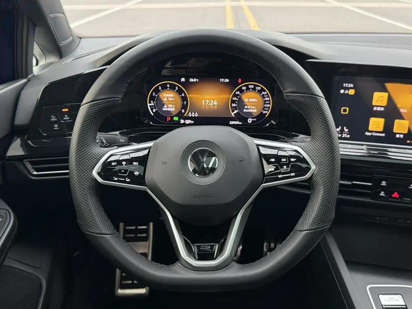 Volkswagen Golf 2021 280TSI DSG R-Line — миниатюра 22