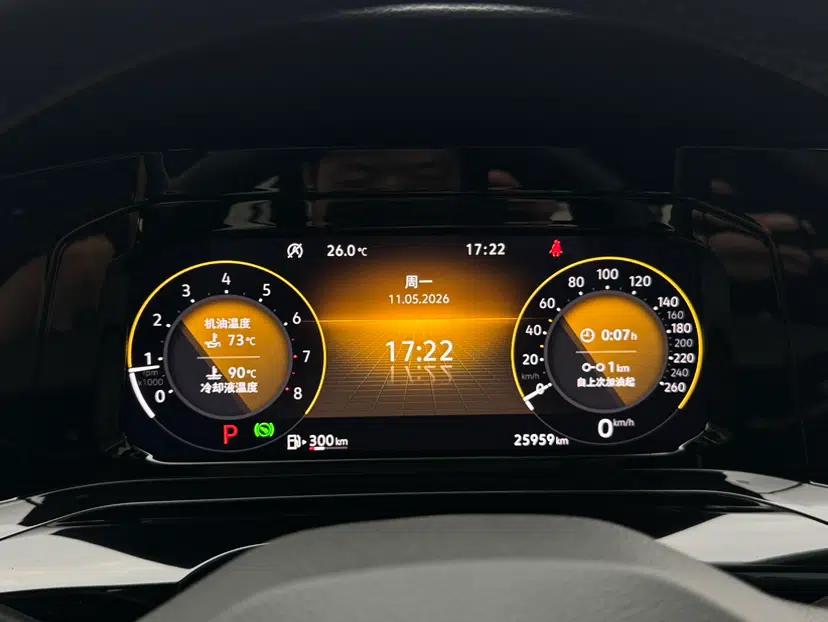Volkswagen Golf 2021 280TSI DSG R-Line — миниатюра 8
