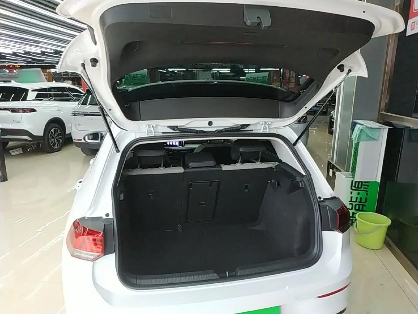 Volkswagen Golf 2023 Facelift 280TSI DSG Pro — миниатюра 22