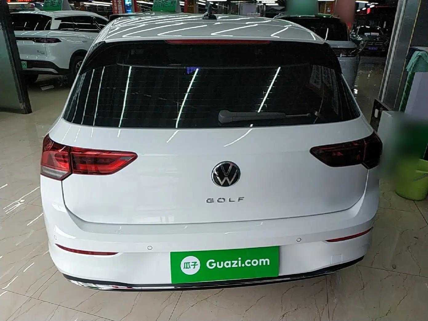 Volkswagen Golf 2023 Facelift 280TSI DSG Pro — миниатюра 5