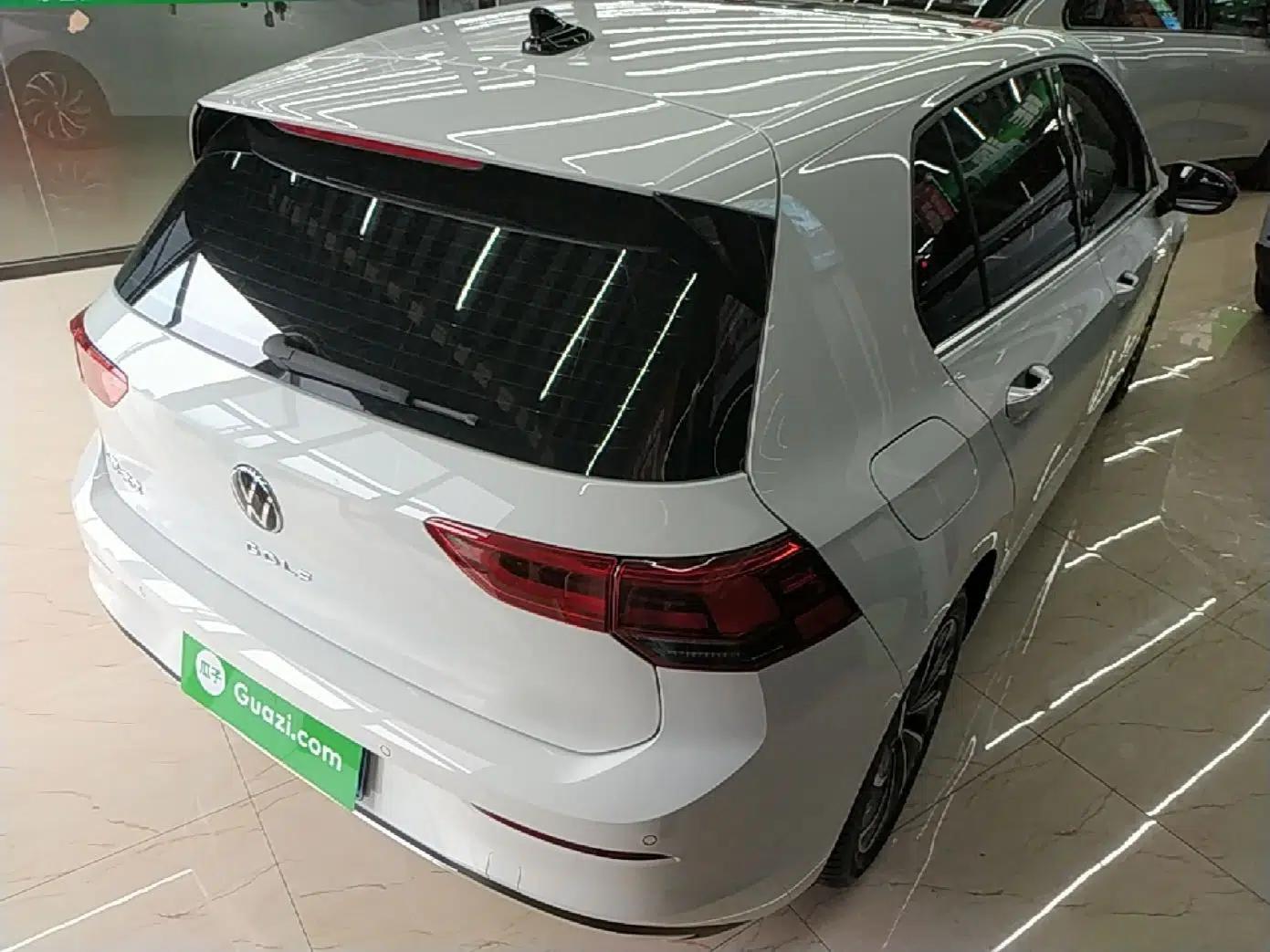 Volkswagen Golf 2023 Facelift 280TSI DSG Pro — миниатюра 6
